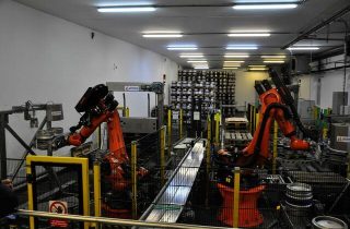 2. Palletization a depalletization of KEGs