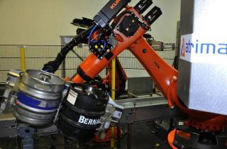 4. Palletization a depalletization of KEGs