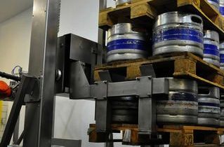 5. Palletization a depalletization of KEGs