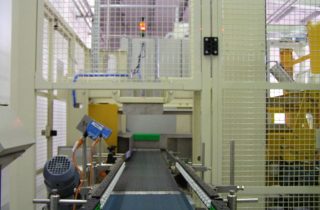 5. Low infeed palletizer for PET bottle packs