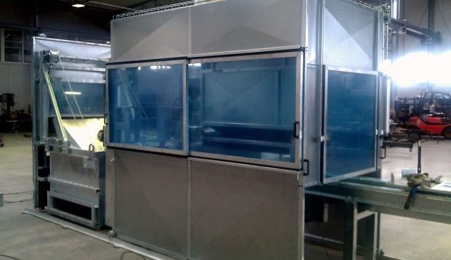 Palletiser for trays with cups