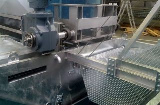 2. Palletiser for trays with cups