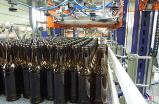 3. DEPALLETIZER OF BOTTLES DNL