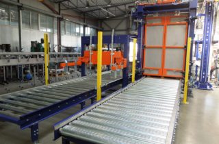 3. DEPALLETIZER OF CANS AD 612