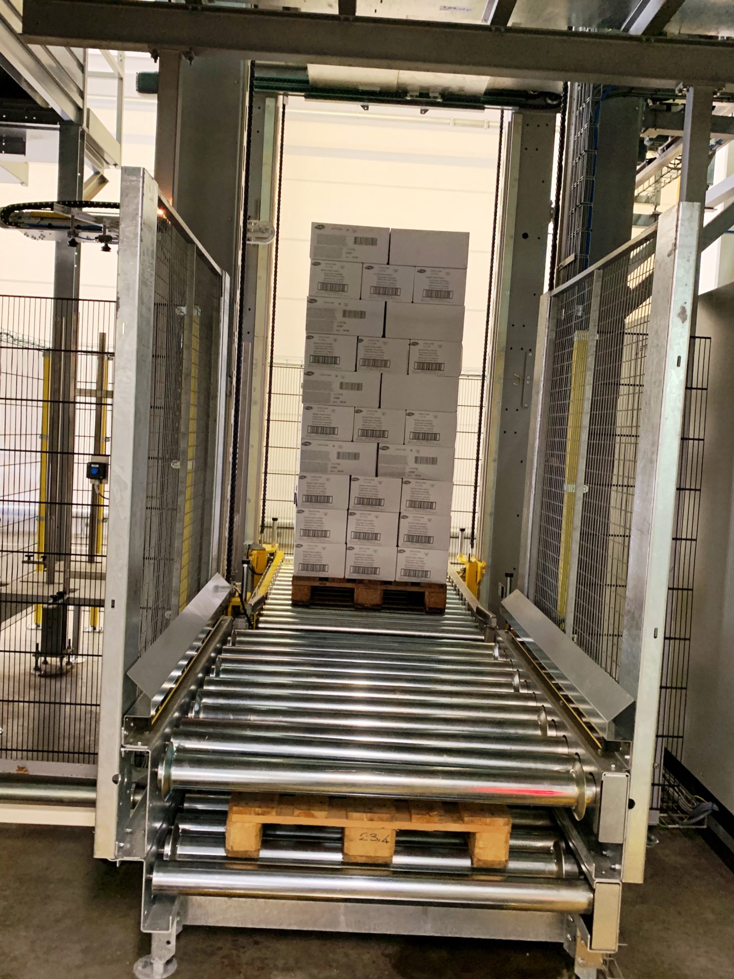 AP 112 Palletization of boxes for food industry - Atrima spol. s r.o.