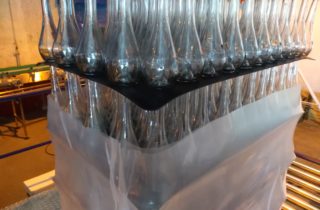 1. DEPALETIZÁTOR NOVÝCH LAHVÍ AD 511