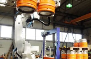 3. Roboterpalettierung für KEG-Fässer
