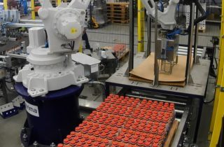 3. Robotic mixing of PET bottles