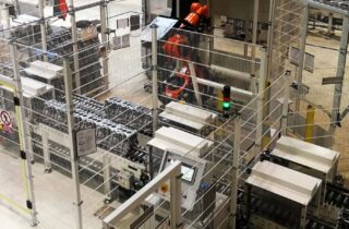 2. Depalletization of engine blocks