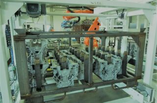 5. Robotická paletizace bloků motorů