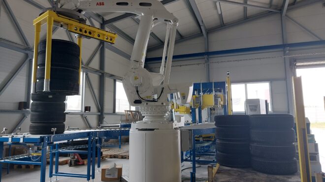 Robotische Palettierung von Stapeln von Autorädern