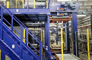 5. Paletizace kartonů AP112